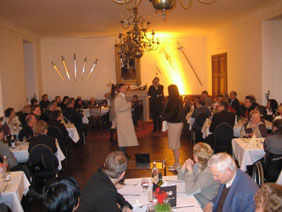 Kriminalmahl auf Schloss Bladenhorst_16.02.2008
