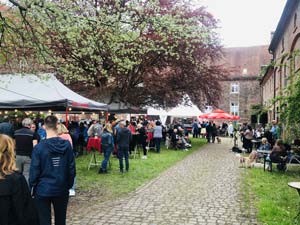 Foto vom Weinfest 2023 auf Schloss Bladenhorst