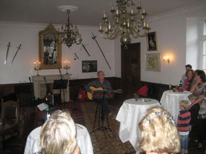 Einweihungsfeier Peter und Gabriele Werner auf Schloss Bladenhorst am 27.05.2011