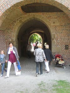 Maienglanz auf Schloss Bladenhorst am 29.05.2011